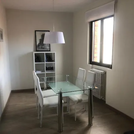 Precioso Piso En Catedral Muralla Con Wifi