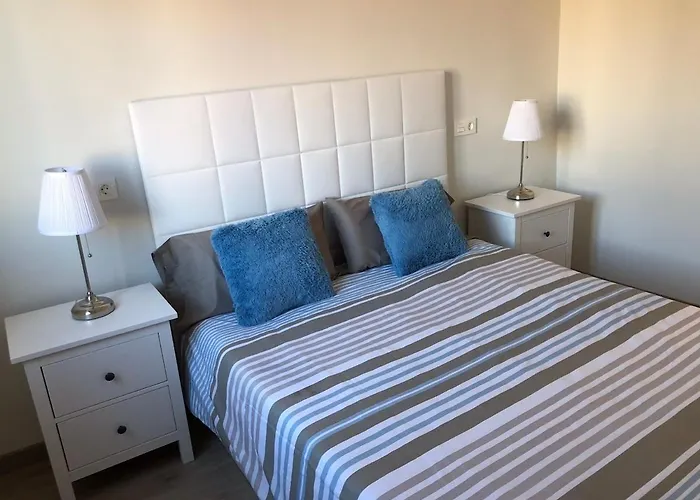 Precioso Piso En Catedral Muralla Con Wifi 莱昂