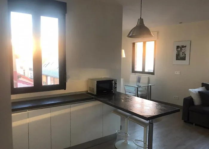 Precioso Piso En Catedral Muralla Con Wifi